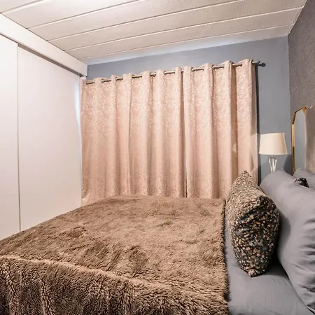 Modern 2 Bedroom Apartment In Vibrant Melville 99 Johannesburg Exterior foto